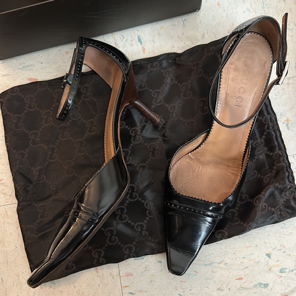 SOLD Vintage Gucci Black Patent kitten heel dress shoes size 8.5 - Picture 9 of 17